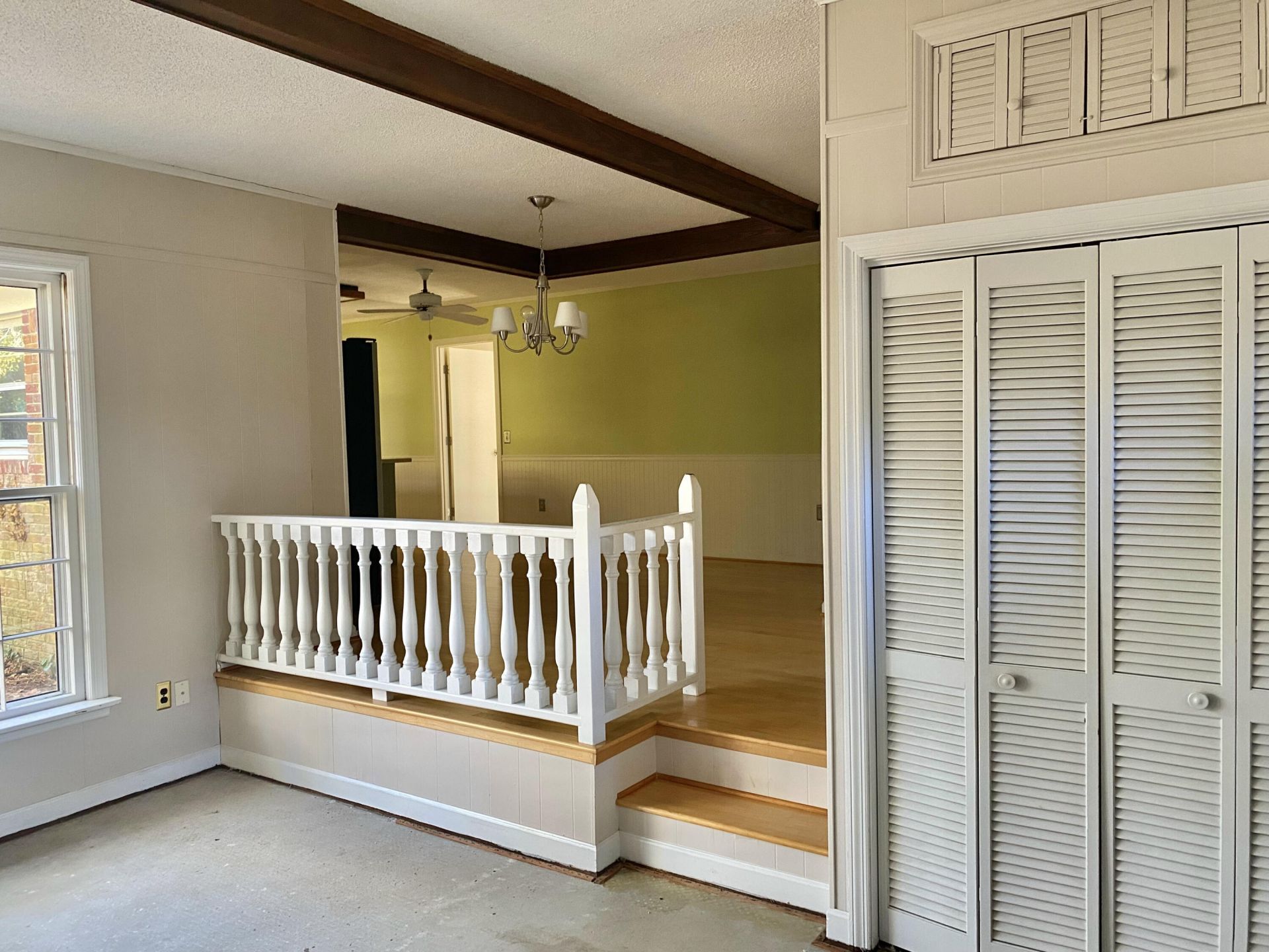 304 Greenbay Street Photo 10