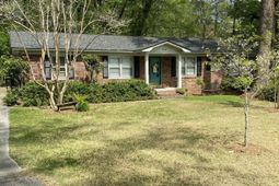 304 Greenbay Street photo 4