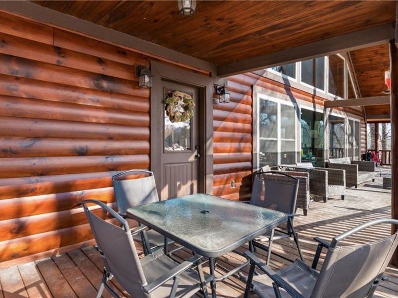 18028 Winterset Lane, Lore City, OH 43755 Photo 18