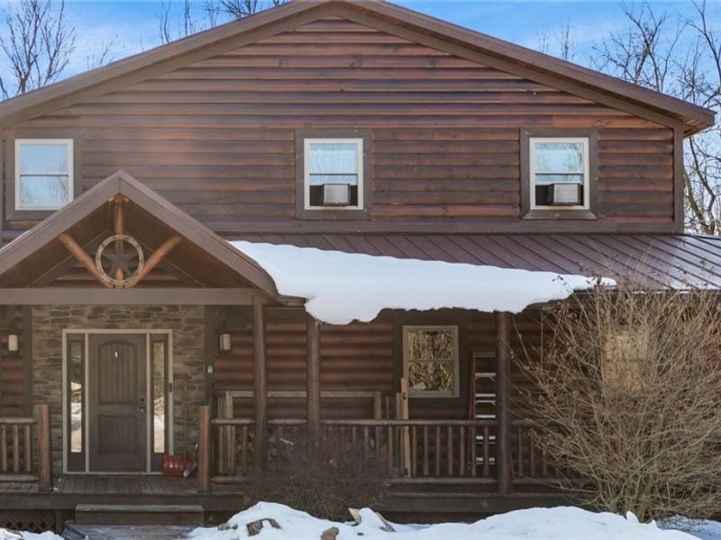 18028 Winterset Lane, Lore City, OH 43755 Photo 3