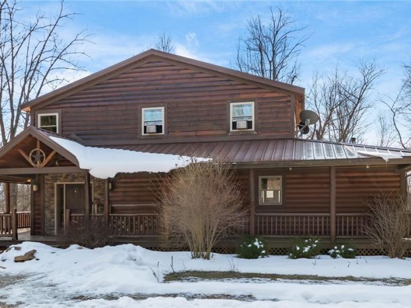 18028 Winterset Lane, Lore City, OH 43755 Photo 5