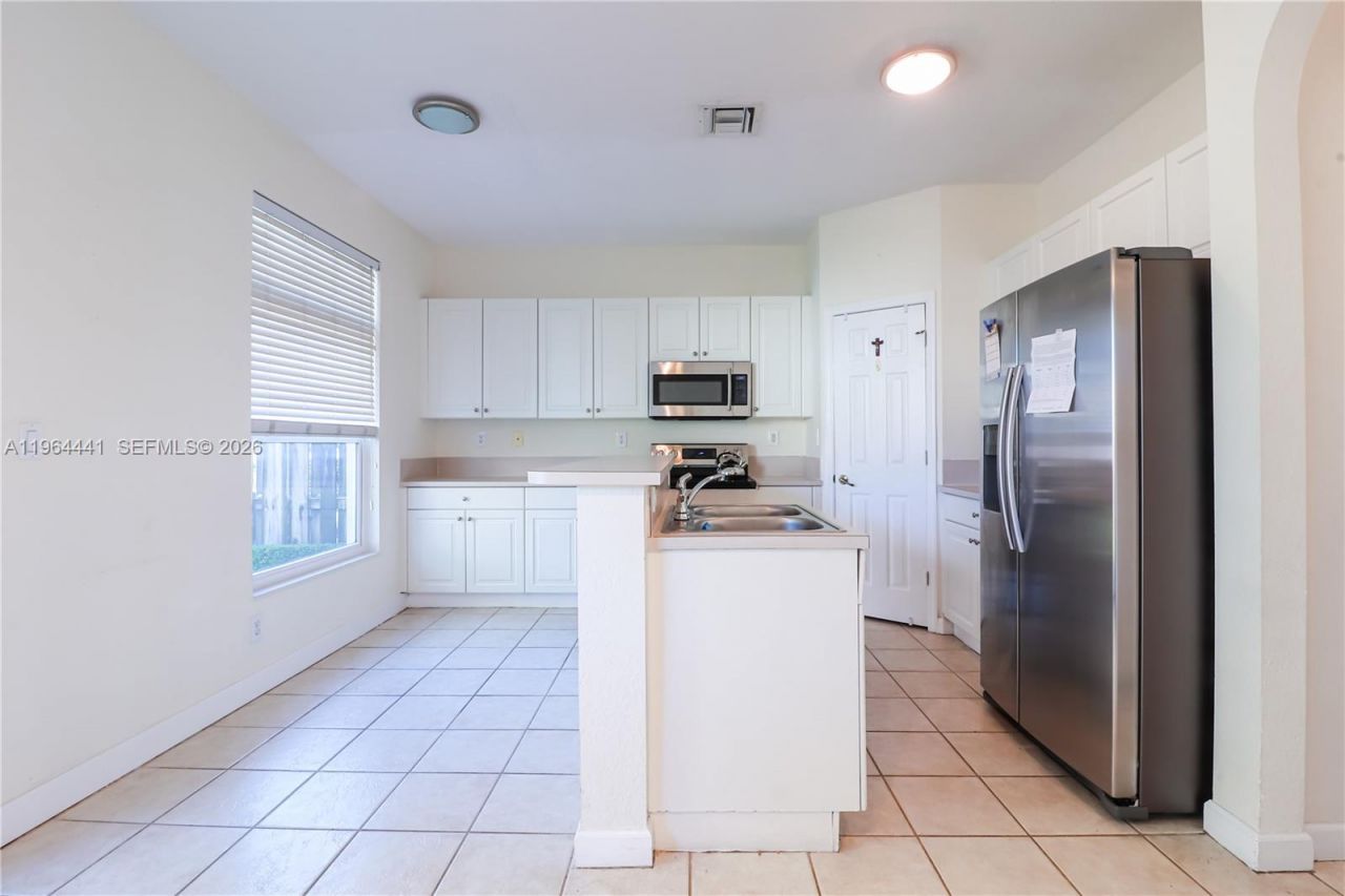 5663 NW 112th Pl, Unit 5663, Doral, FL 33178 Photo