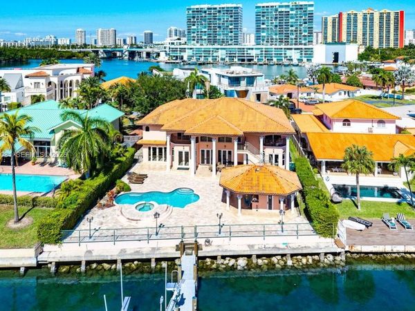 306 Atlantic Ave , Sunny Isles Beach, FL 33160