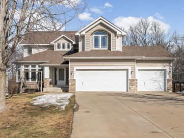 824 Bridle Creek Lane, Jordan, MN 55352