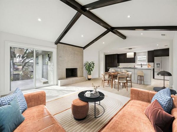 5635 Elm Valley Lane, Dallas, TX 75232