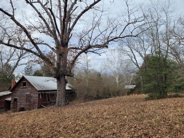 0 0 Maddox, Gladys, VA 24554