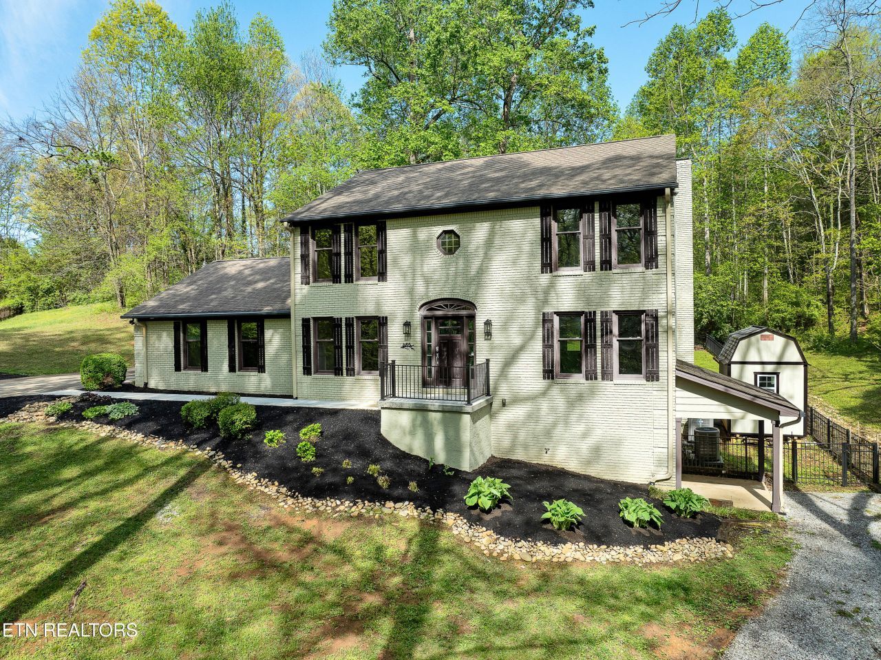 2109 Southwood Drive, Maryville, TN 37803 Main Photo