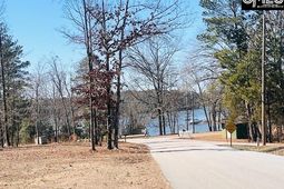 Maple Knoll Road photo 4