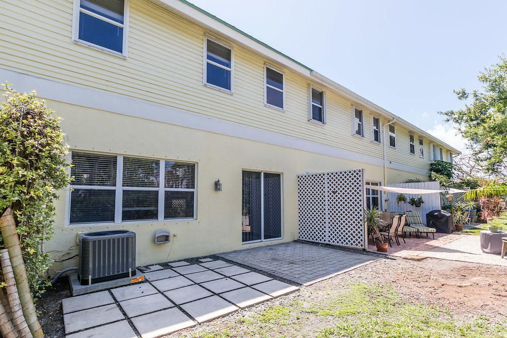 117 Barefoot Cove, Hypoluxo, FL 33462 Photo