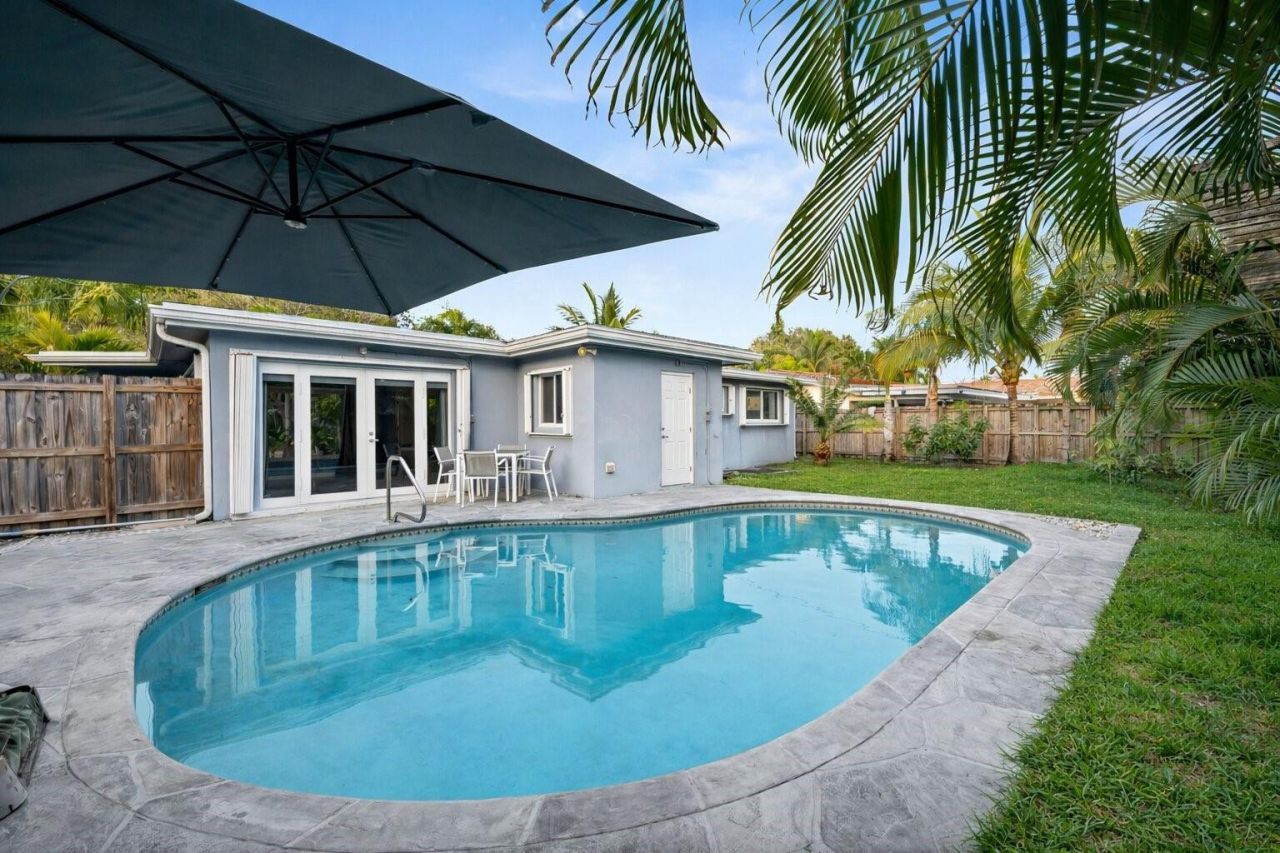 2152 NE 62nd Street, Fort Lauderdale, FL 33308 Photo