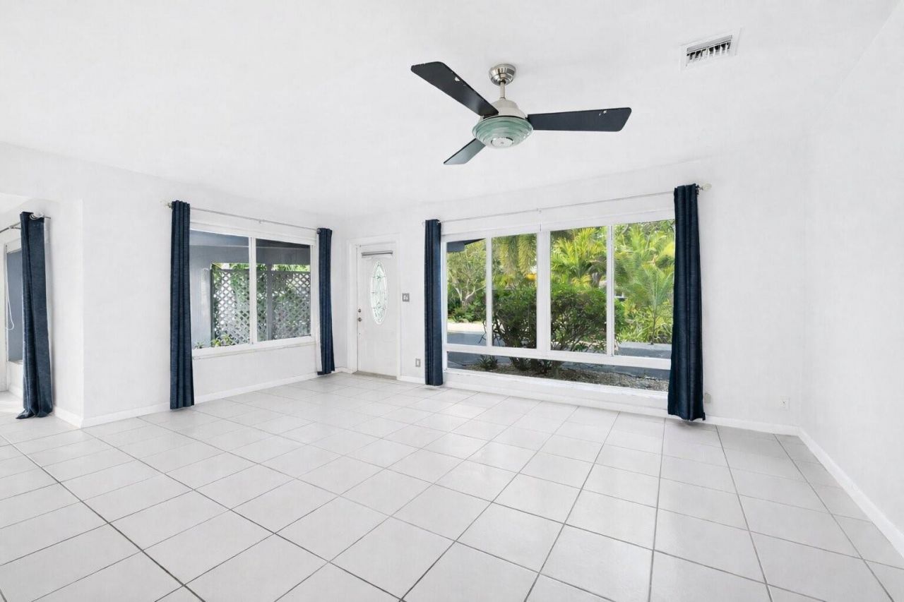 2152 NE 62nd Street, Fort Lauderdale, FL 33308 Photo