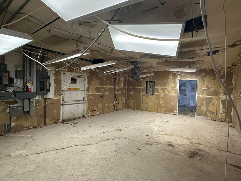 17 W Schrock Road , Westerville, OH 43081 Photo 16