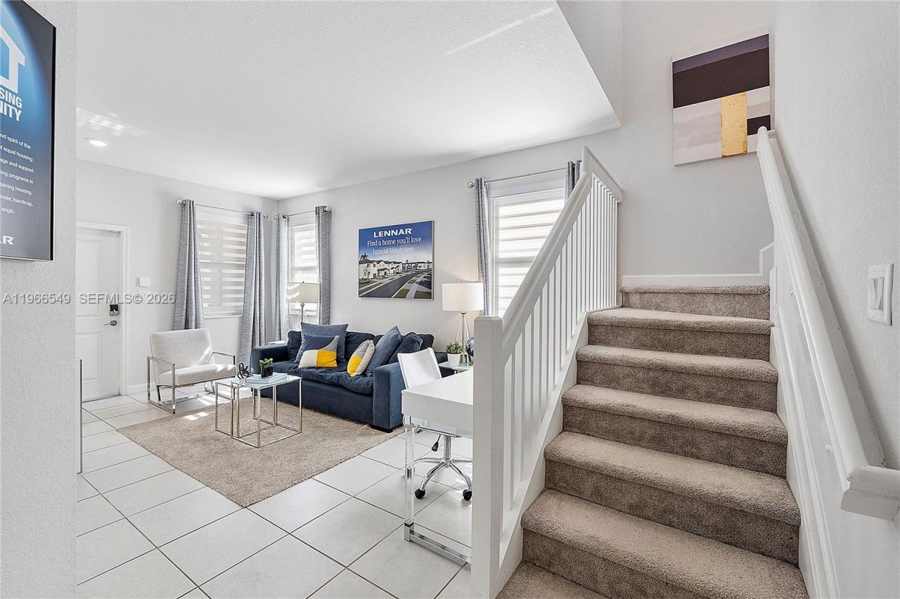 2361 NW 125th St , Miami, FL 33167 Photo