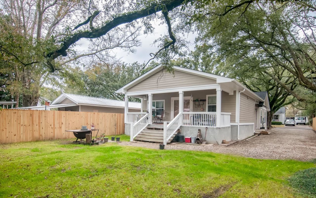 108 Howard St. Photo 16