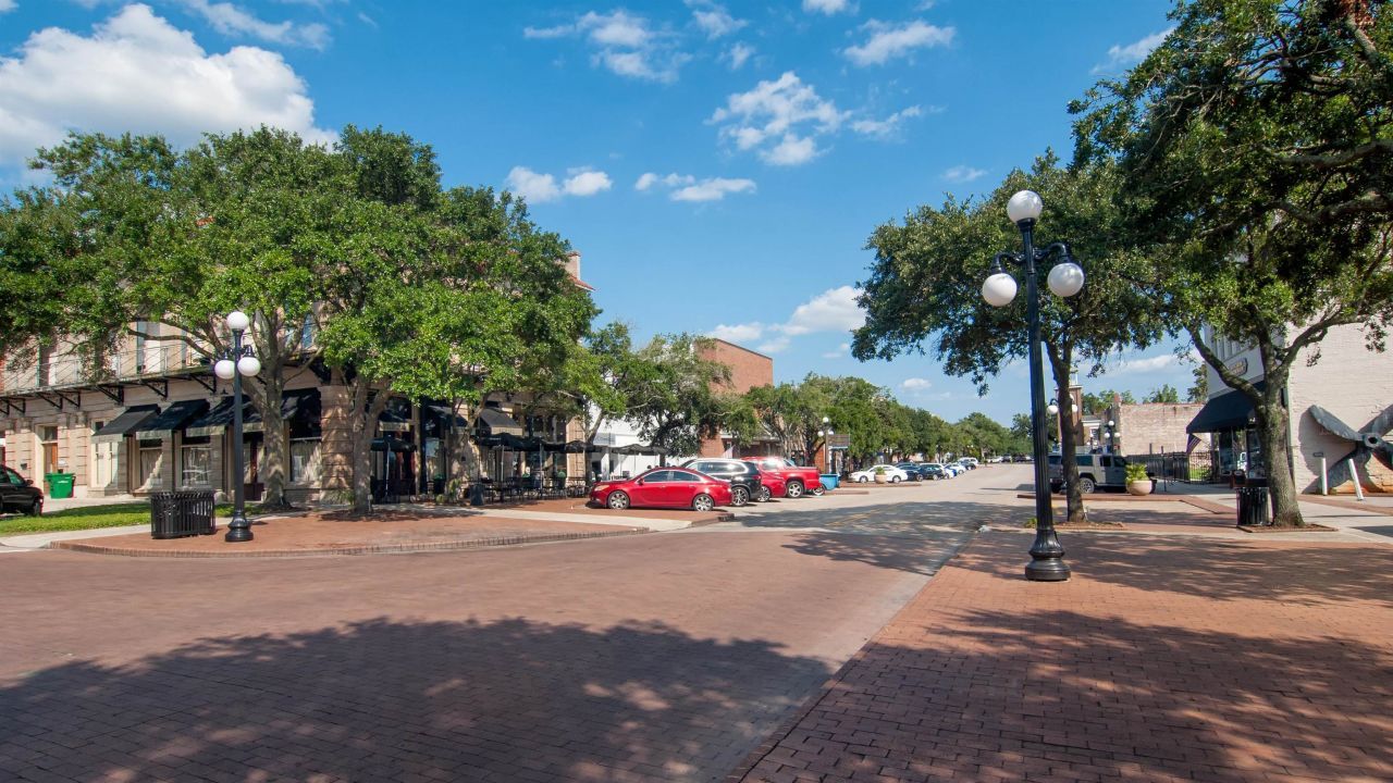 108 Howard St. Photo 21