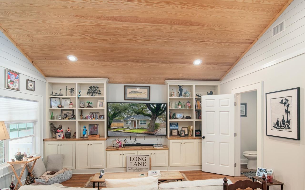 108 Howard St. Photo 7