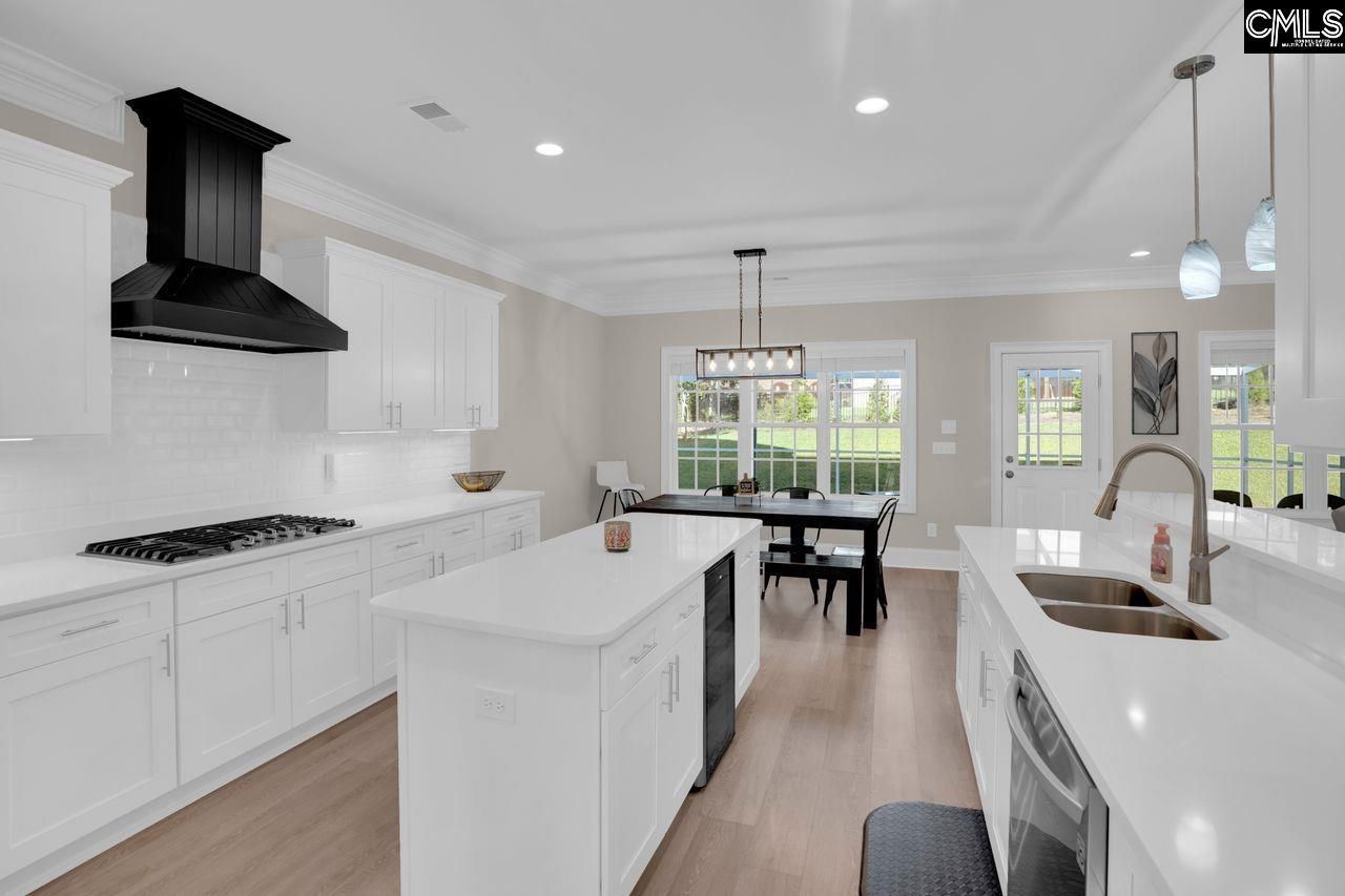 201 Edgewood Drive  Photo 13