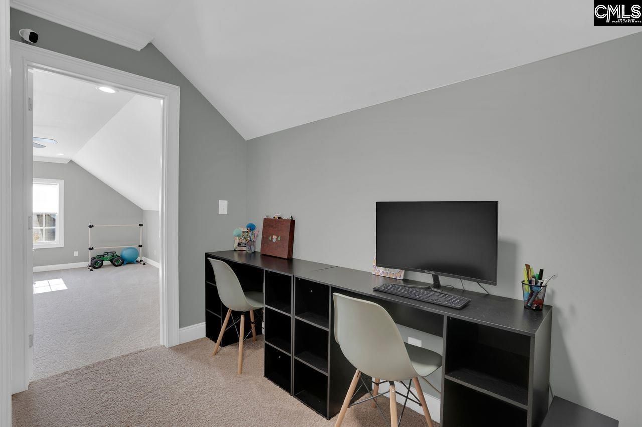 201 Edgewood Drive  Photo 21