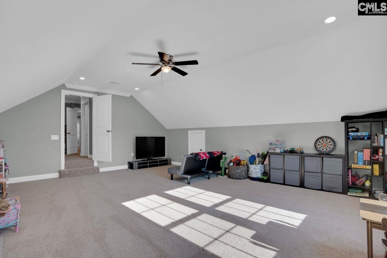 201 Edgewood Drive  Photo 27