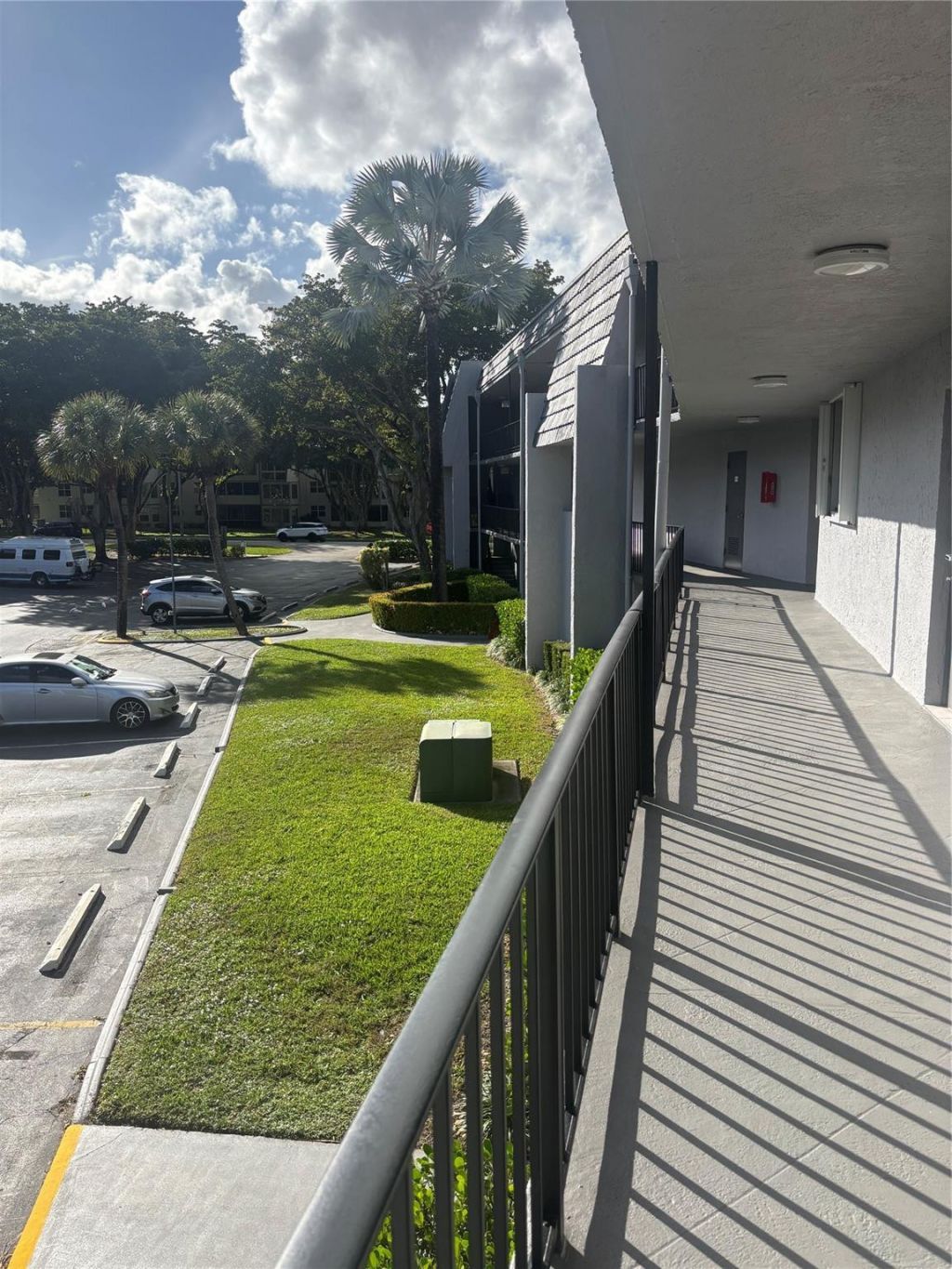 9081 Lime Bay Boulevard, Unit 211, Tamarac, FL 33321 Photo