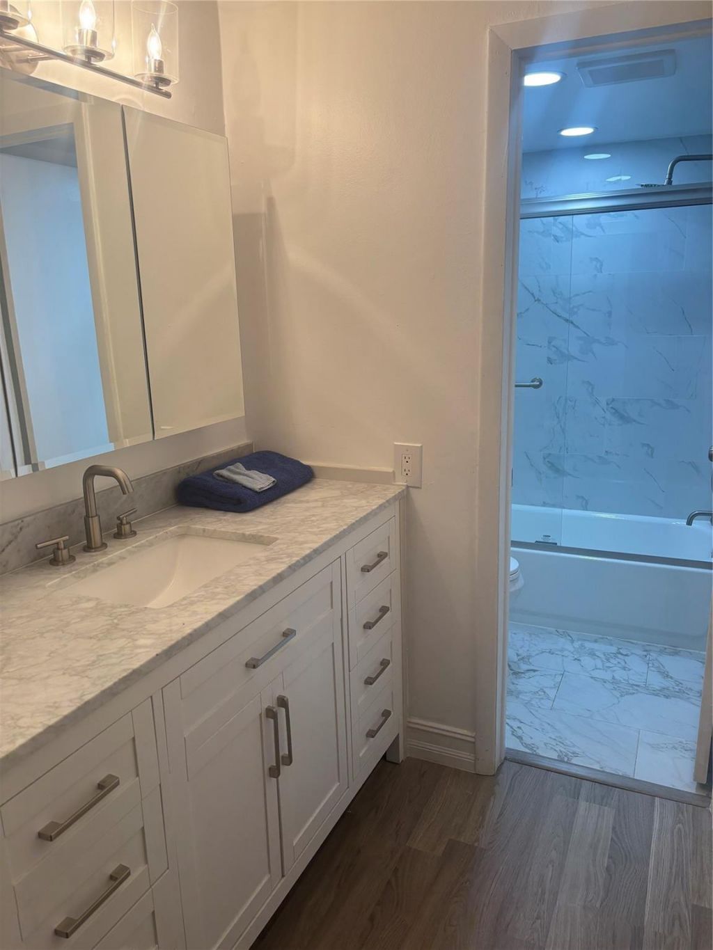 9081 Lime Bay Boulevard, Unit 211, Tamarac, FL 33321 Photo