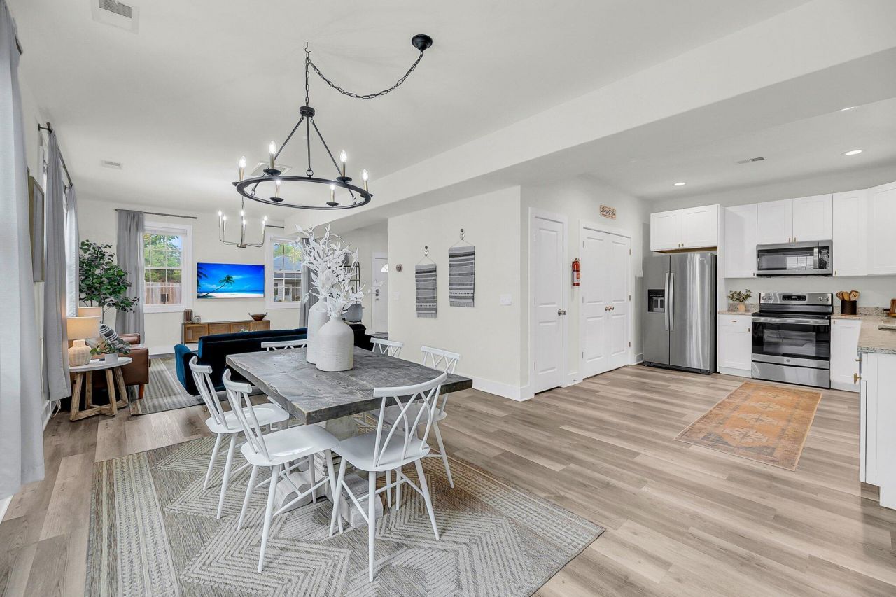 8700 Jenny Lind Street Photo 13