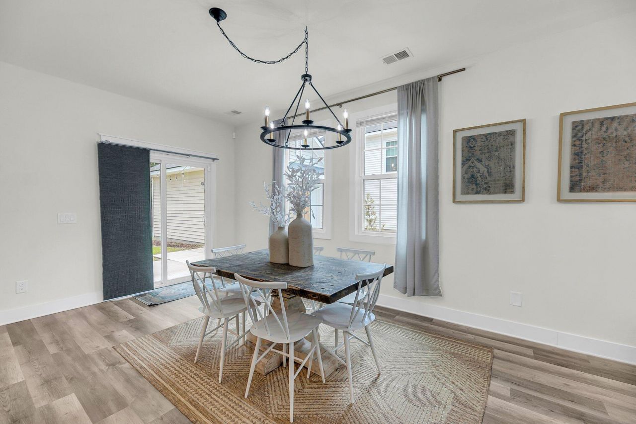 8700 Jenny Lind Street Photo 14