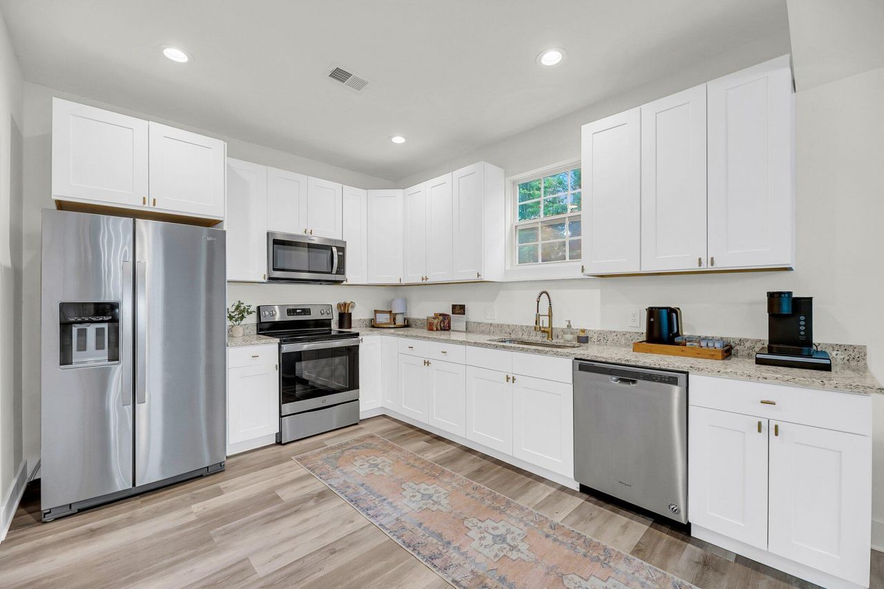 8700 Jenny Lind Street Photo 15