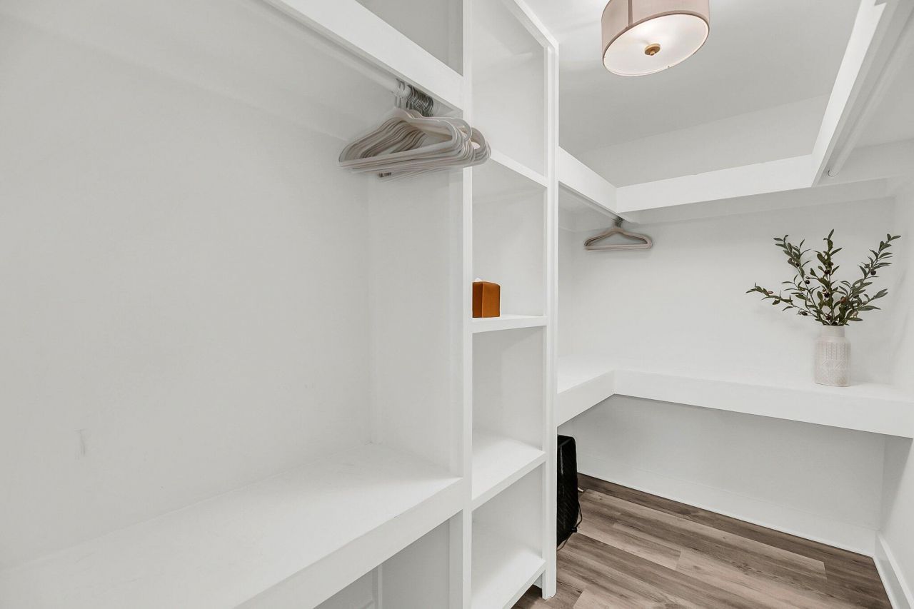 8700 Jenny Lind Street Photo 21