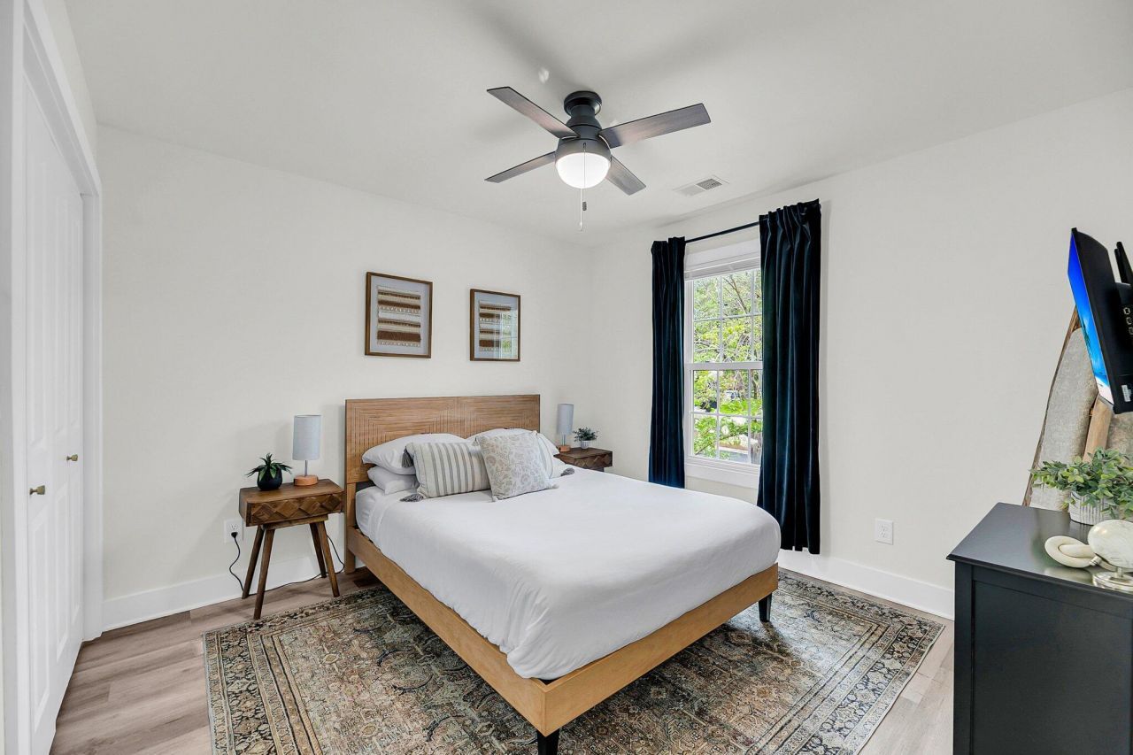 8700 Jenny Lind Street Photo 23