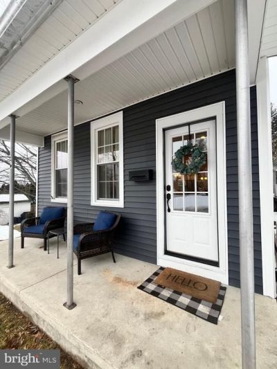 26 N YOHE STREET, TOWER CITY, PA 17980