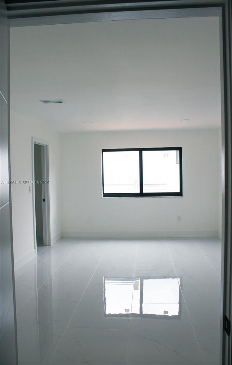 10433 SW 118th Ct , Miami, FL 33186 Photo