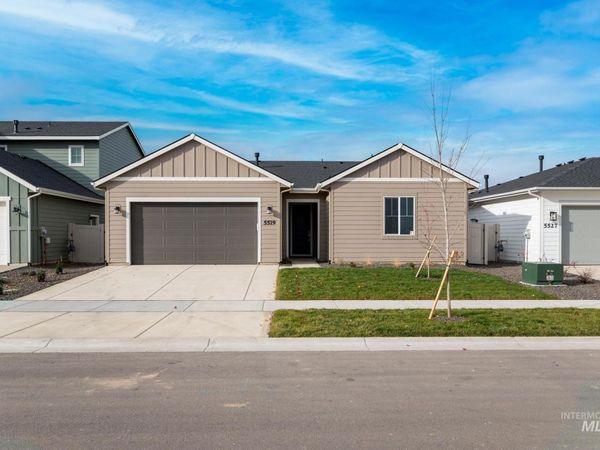 6253 W Snow Currant St, Meridian, ID 83646