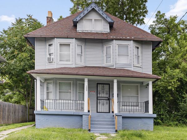 122 Columbia Street, Toledo, OH 43620