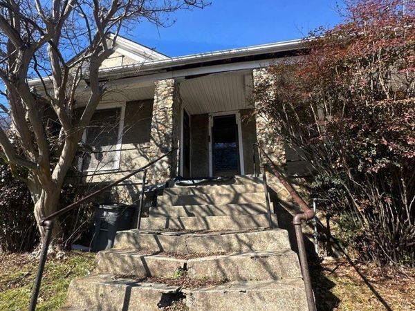 325 Grove Street, Hot Springs, AR 71901