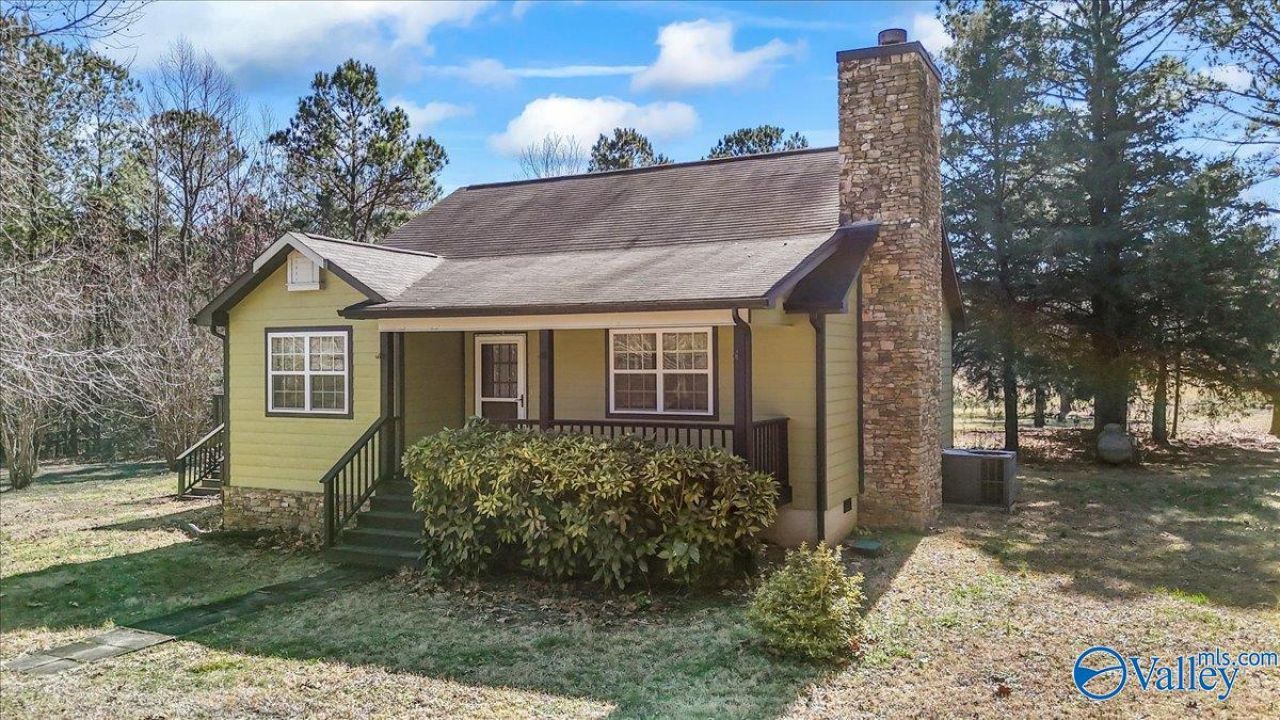 427 S South Old Six Mile Road, Somerville, AL 35670 Main Photo