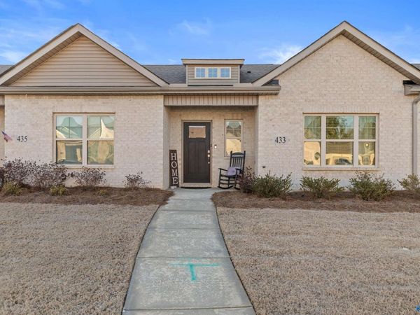 433 SE Ronnie Drive, Hartselle, AL 35640