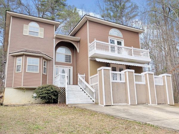 4062 SW Plains Avenue, Fort Payne, AL 35967