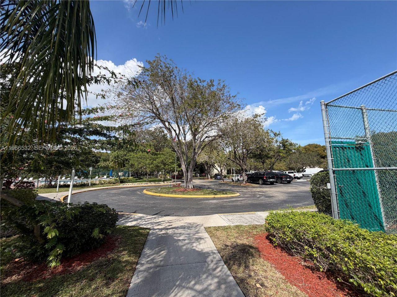 104 Gardens Dr, Unit 203, Pompano Beach, FL 33069 Photo