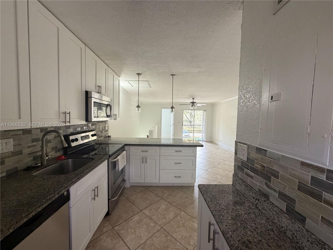 104 Gardens Dr, Unit 203, Pompano Beach, FL 33069 Photo
