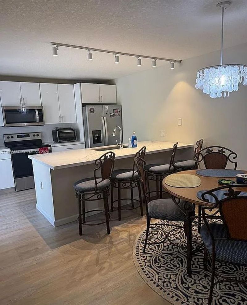 6222 62nd Way, West Palm Beach, FL 33409 Photo