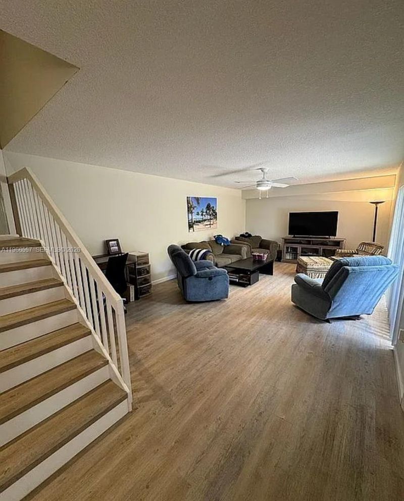 6222 62nd Way, West Palm Beach, FL 33409 Photo