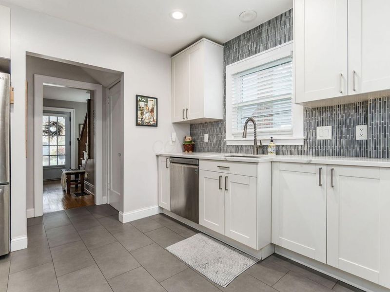 185 S Huron Avenue, Columbus, OH 43204 Photo 12