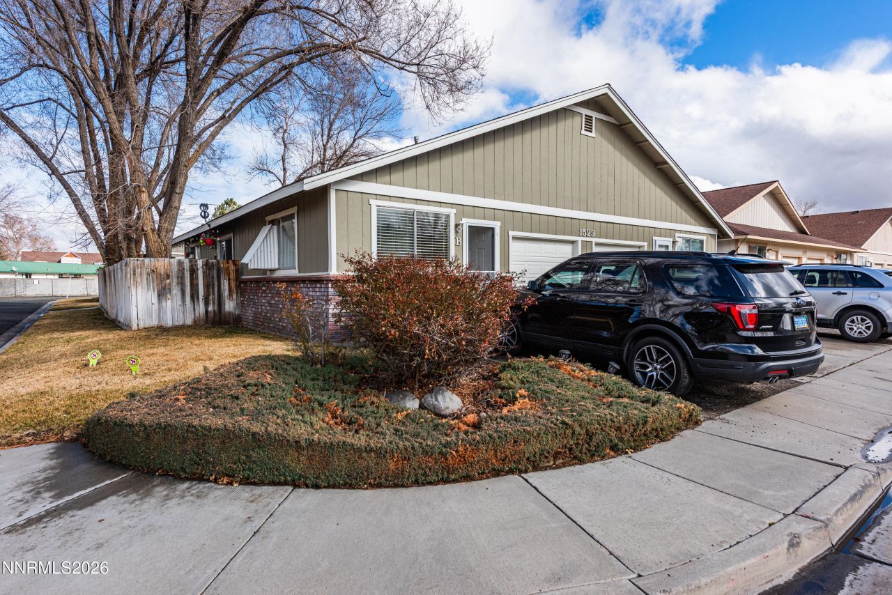 1529 Douglas Avenue, Gardnerville, NV 89410 Photo