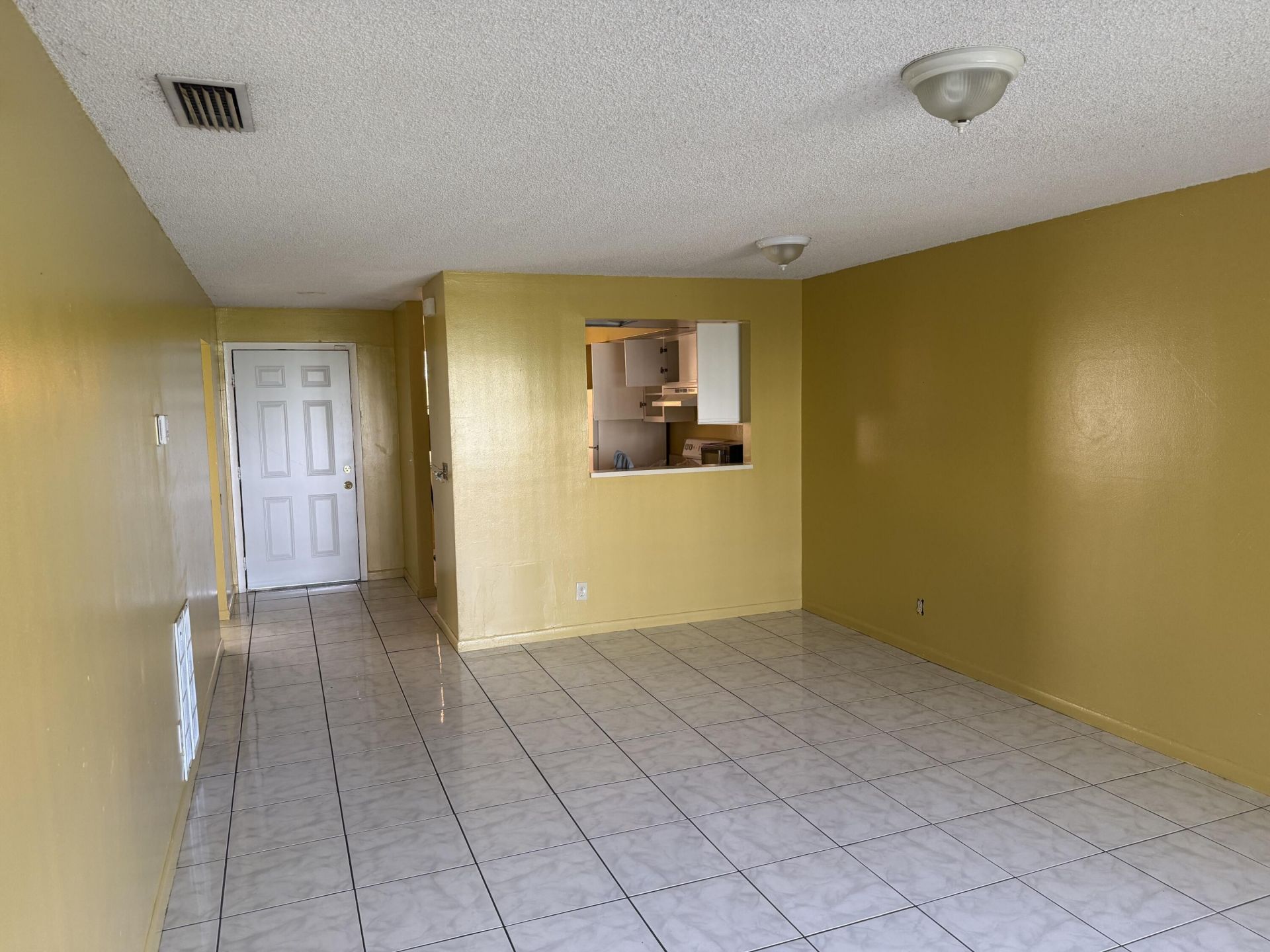 2511 NW 56th Avenue, Unit 111, Lauderhill, FL 33313 Photo