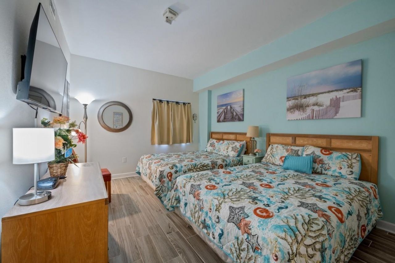 4800 S Ocean Dr.  Photo 9