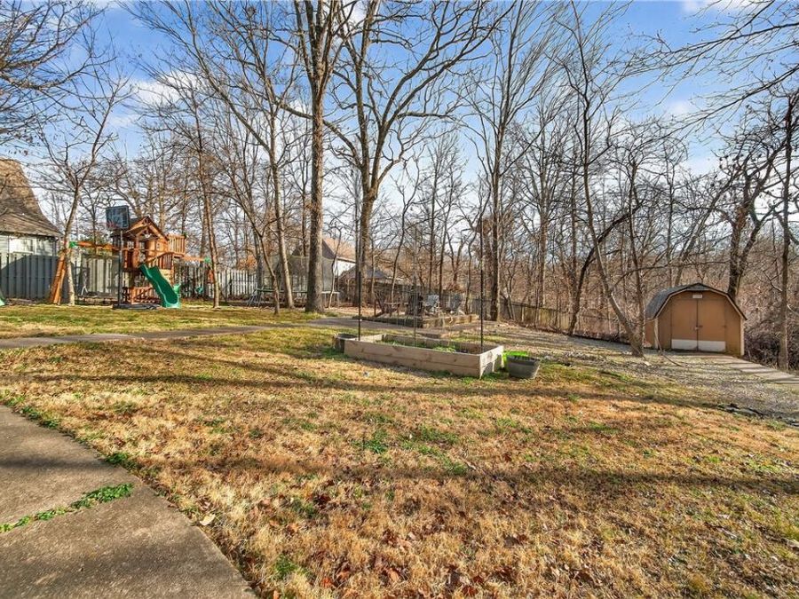 Property Image 38