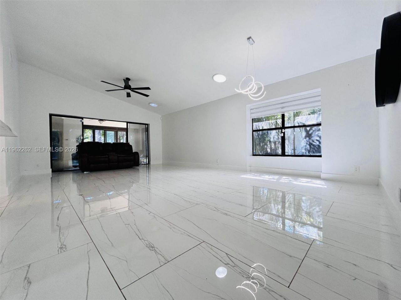 2560 Calamondin Cir , Coconut Creek, FL 33063 Photo