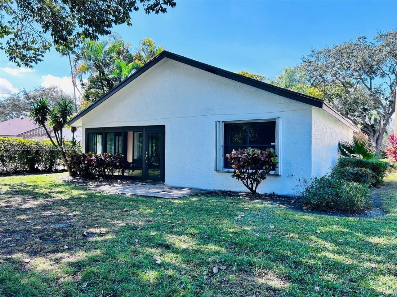 2560 Calamondin Cir , Coconut Creek, FL 33063 Photo