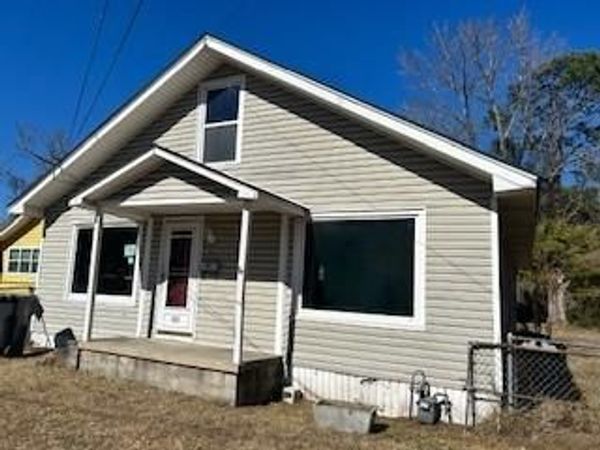 101 Diaz Street, Mobile, AL 36610